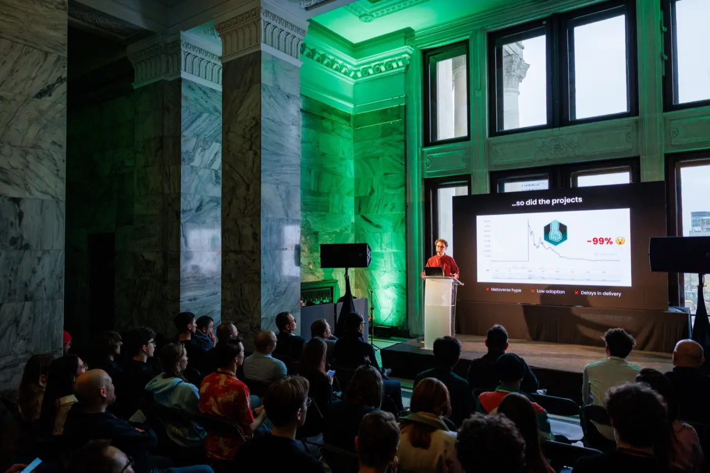 Full room at Wojtek Skalski's talk at MIT Global Startup Workshop, Warsaw
